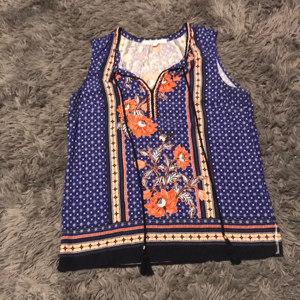Cute top. EUC